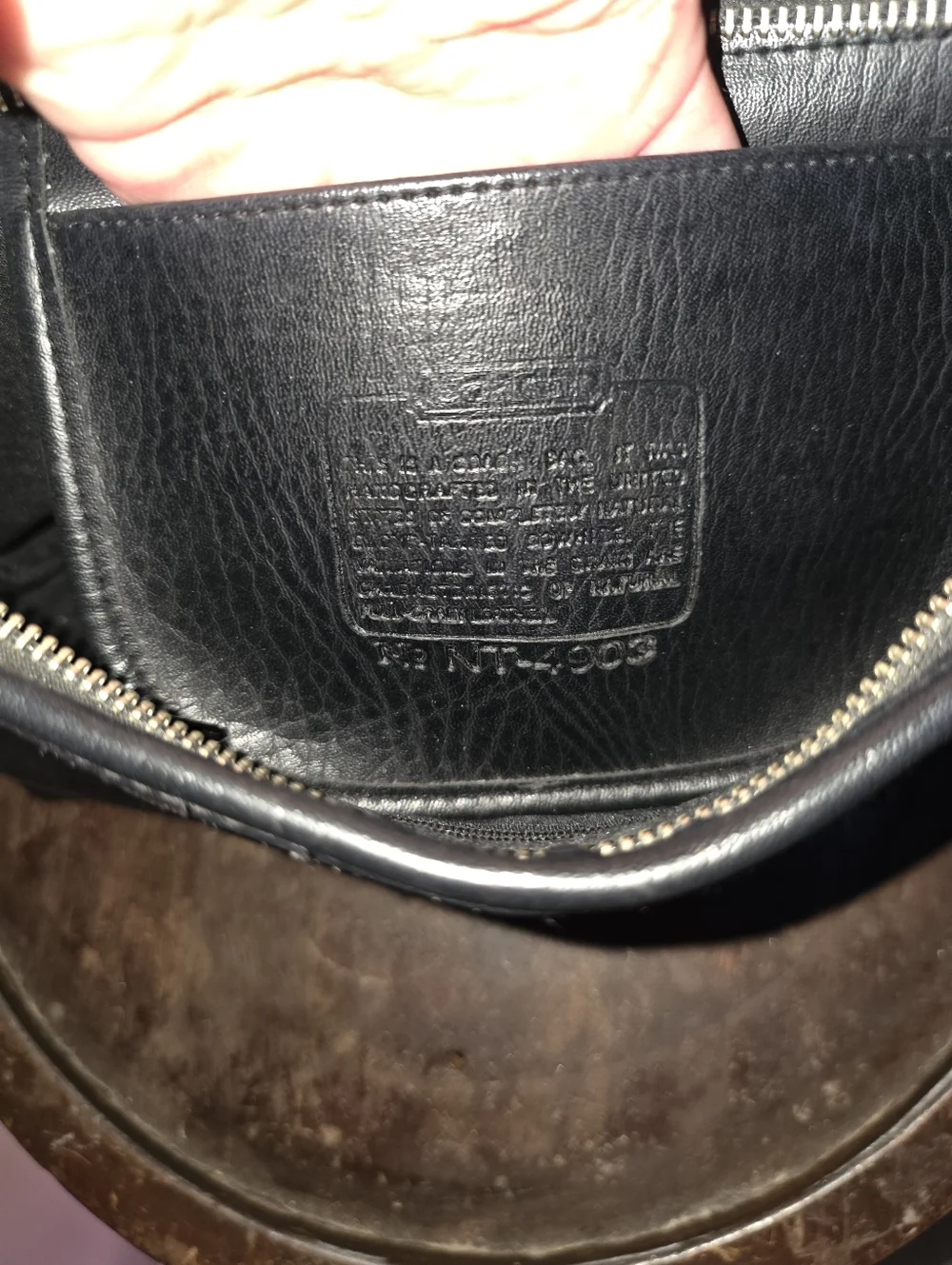 Coach Black Smooth Leather Shoulder Bag - Picture 8 of 16
